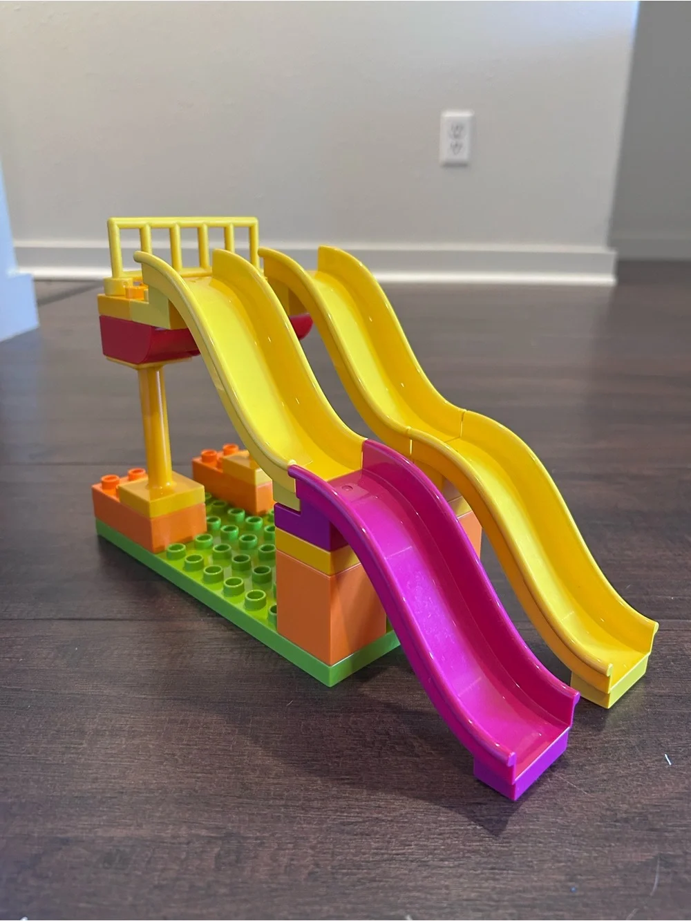 Lego Duplo 10840 Large Fair